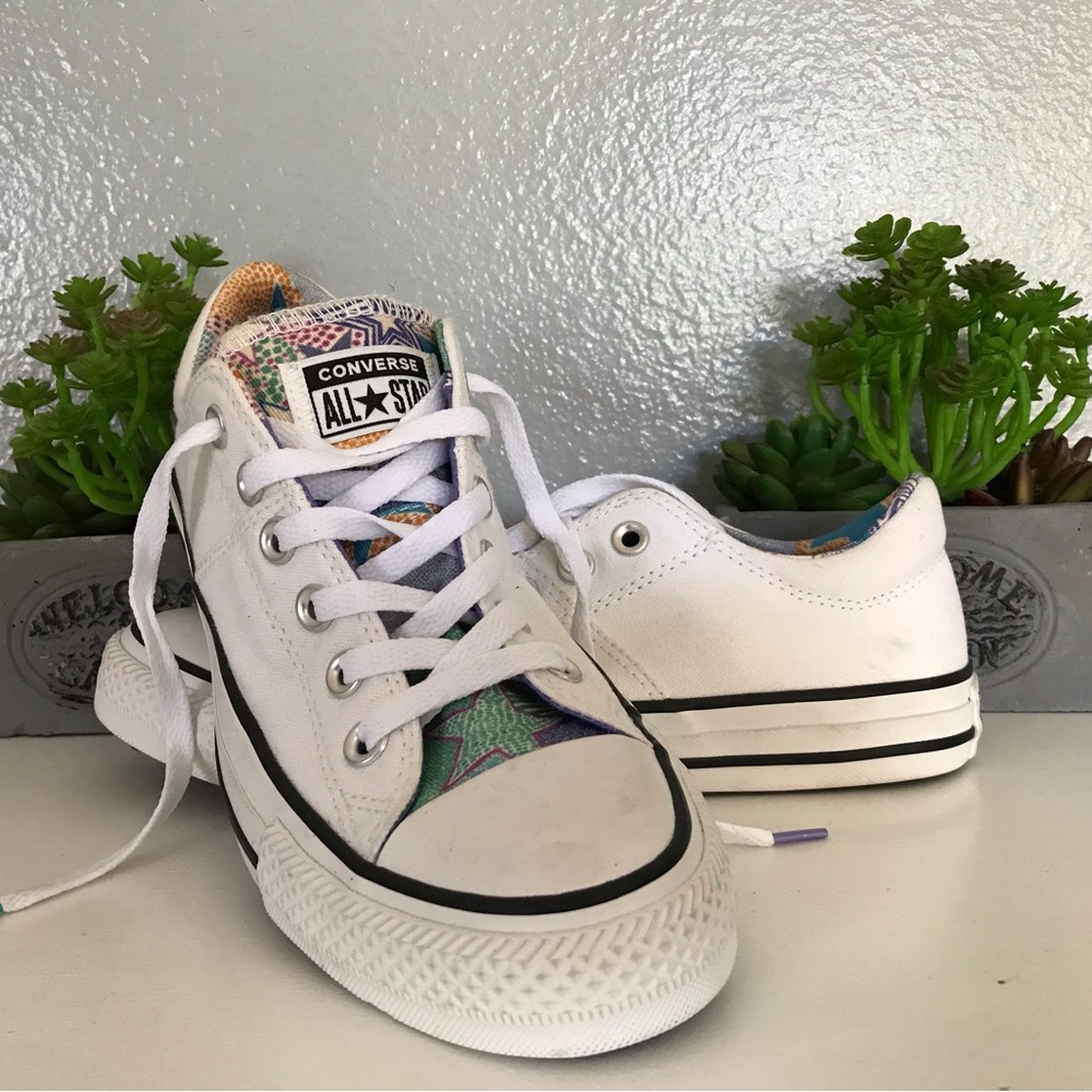 Brand new, converse women size 8